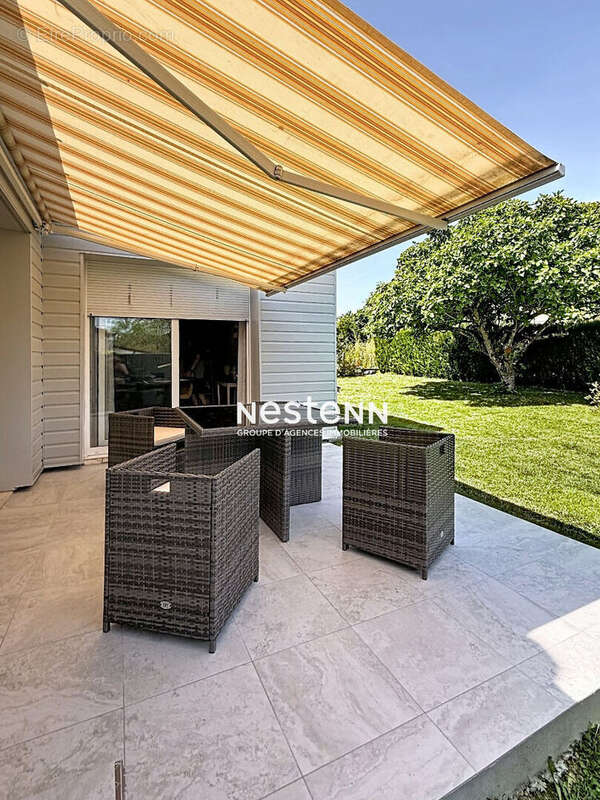 CHAMBRAY LES TOURS - Maison de plain-pied - 3 chambres, garage et jardin 550 m² - photo 11