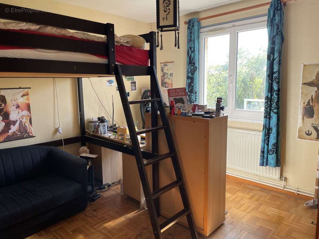 Maison à VILLEFONTAINE