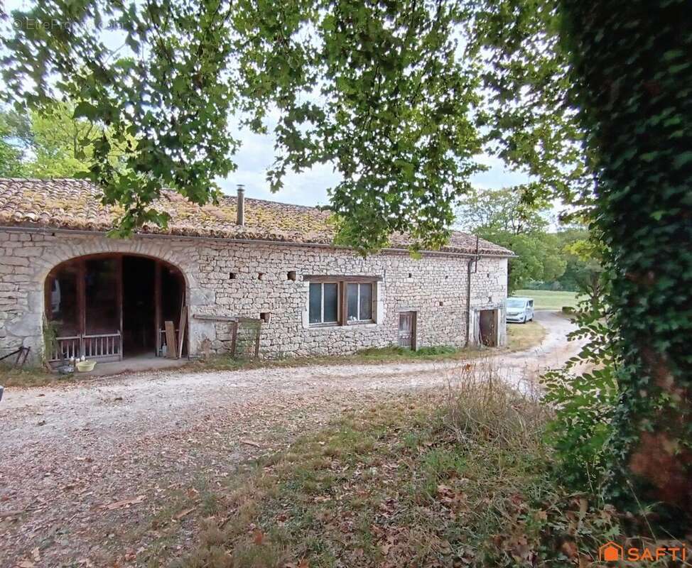 Photo 2 - Maison à BAGAT-EN-QUERCY