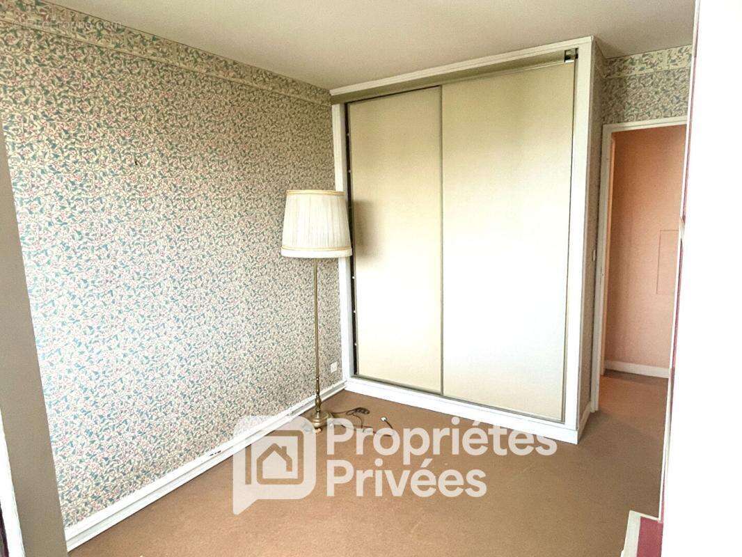 Appartement 69 m2, 3 pièces, balcon, cave, parking - photo 10