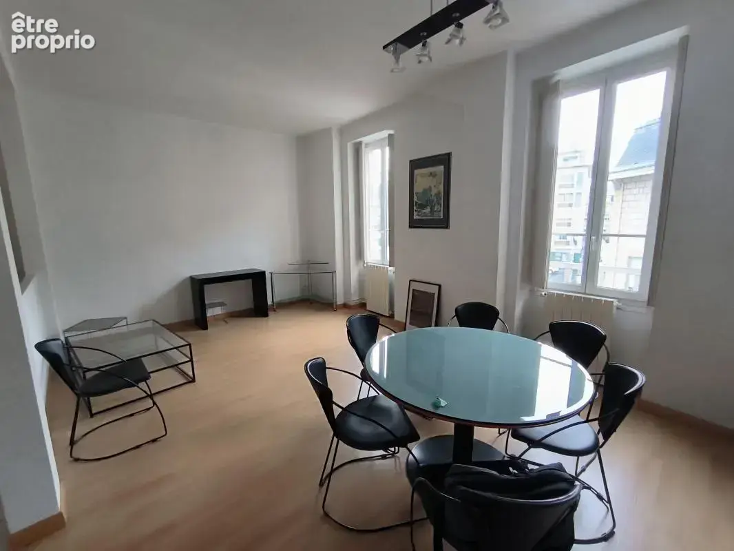 Appartement À Vendre - photo 2