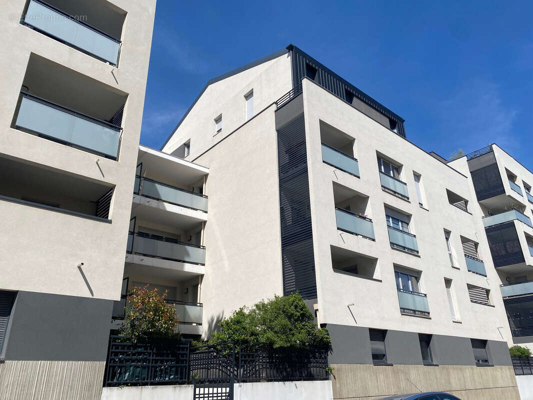 Appartement à LYON-7E