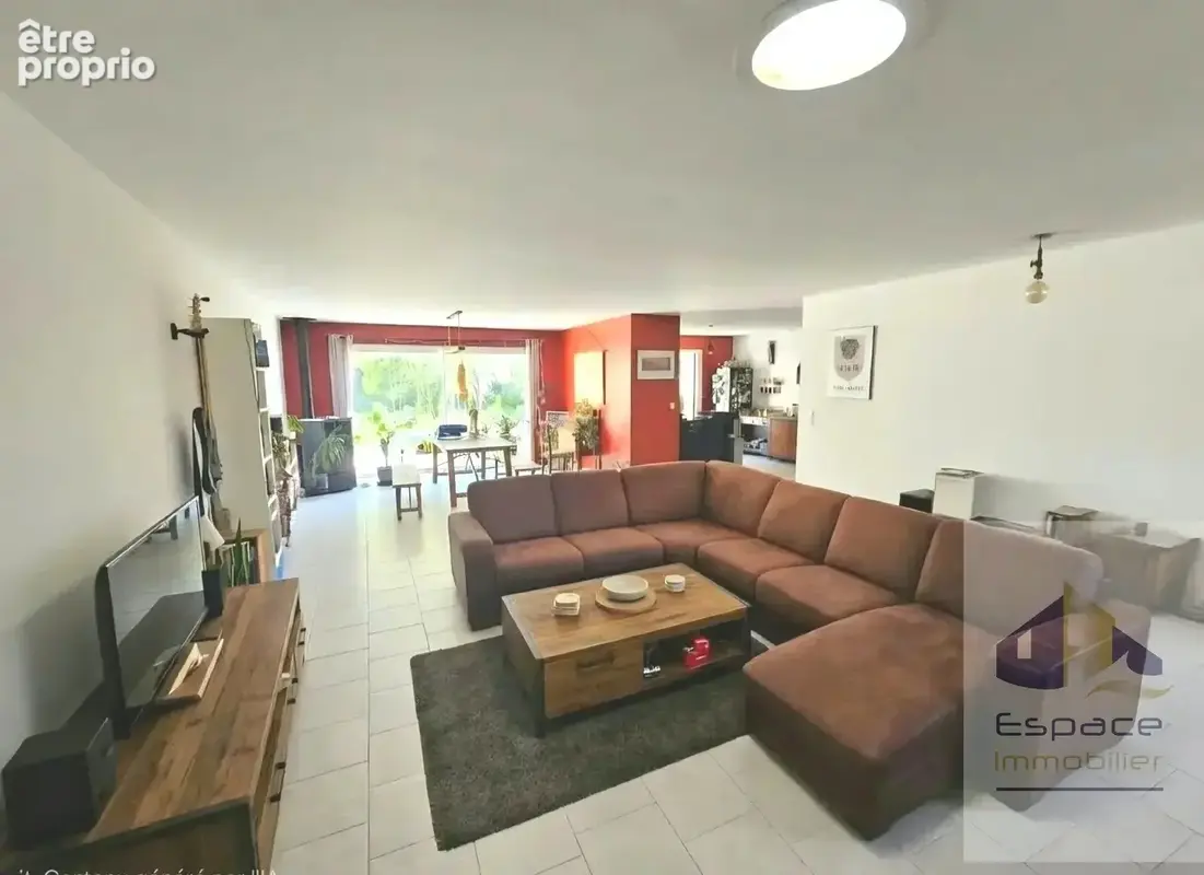 Maison 3 pièces 110 m² · à Aigrefeuille-d'Aunis · 110 m² · 299 000 €
