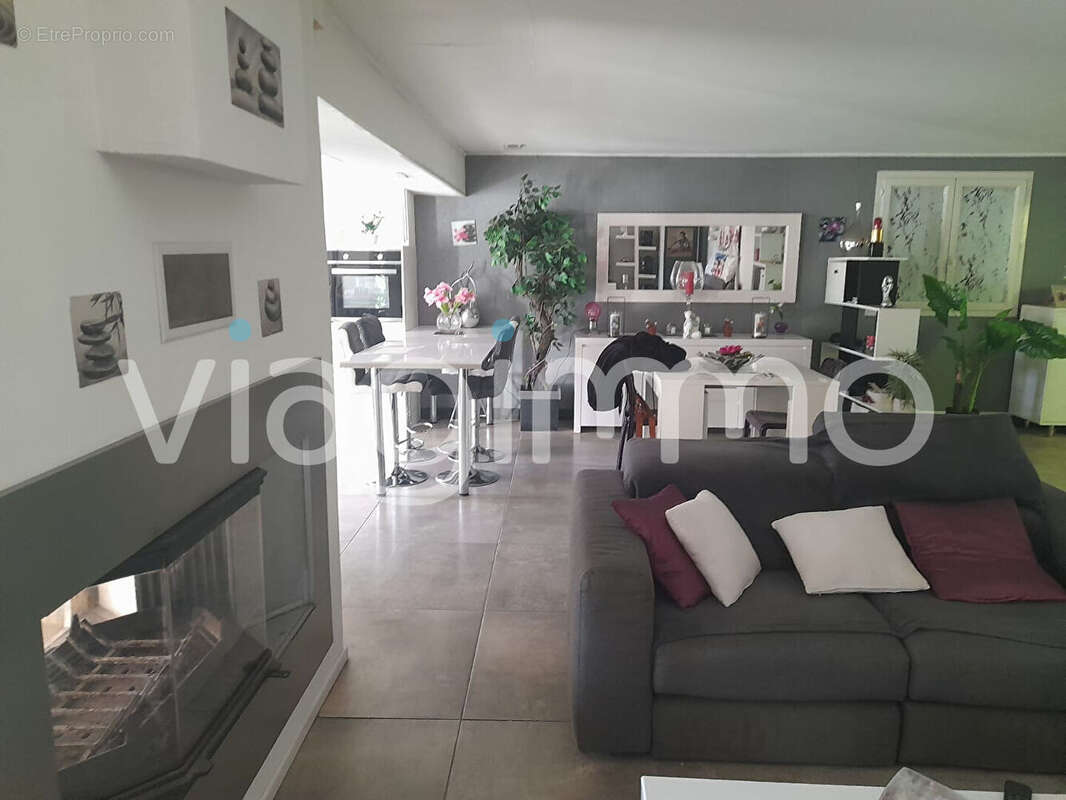 Maison à VENDARGUES