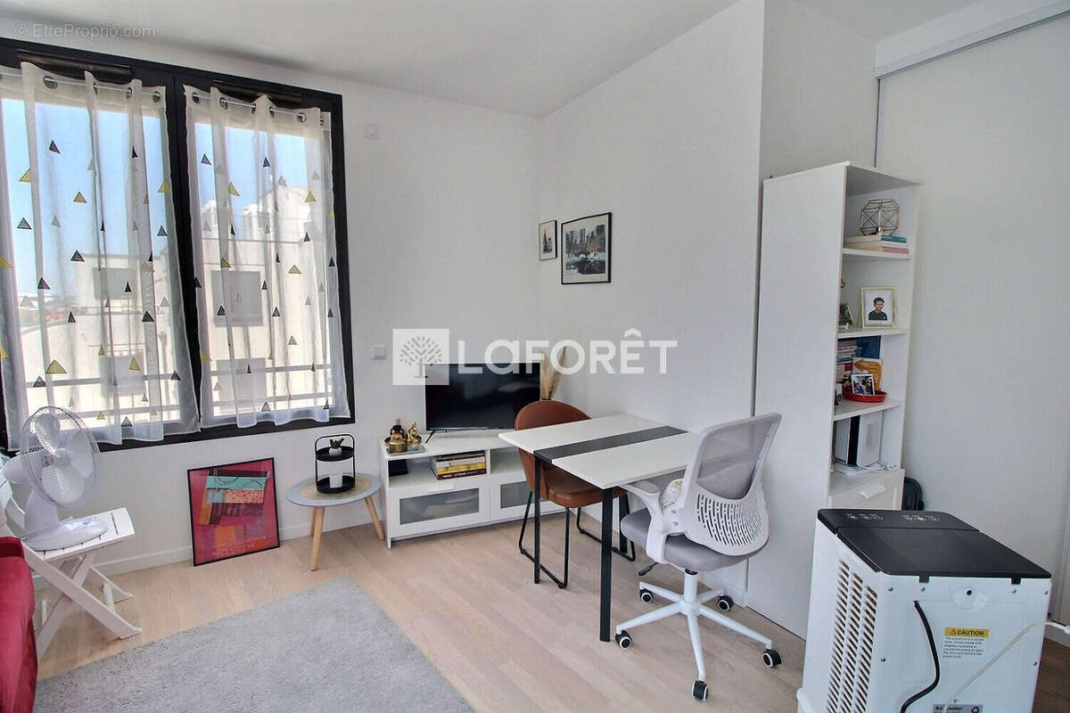 Appartement Rueil Malmaison 1 pièce(s) 28.17m2 - photo 5