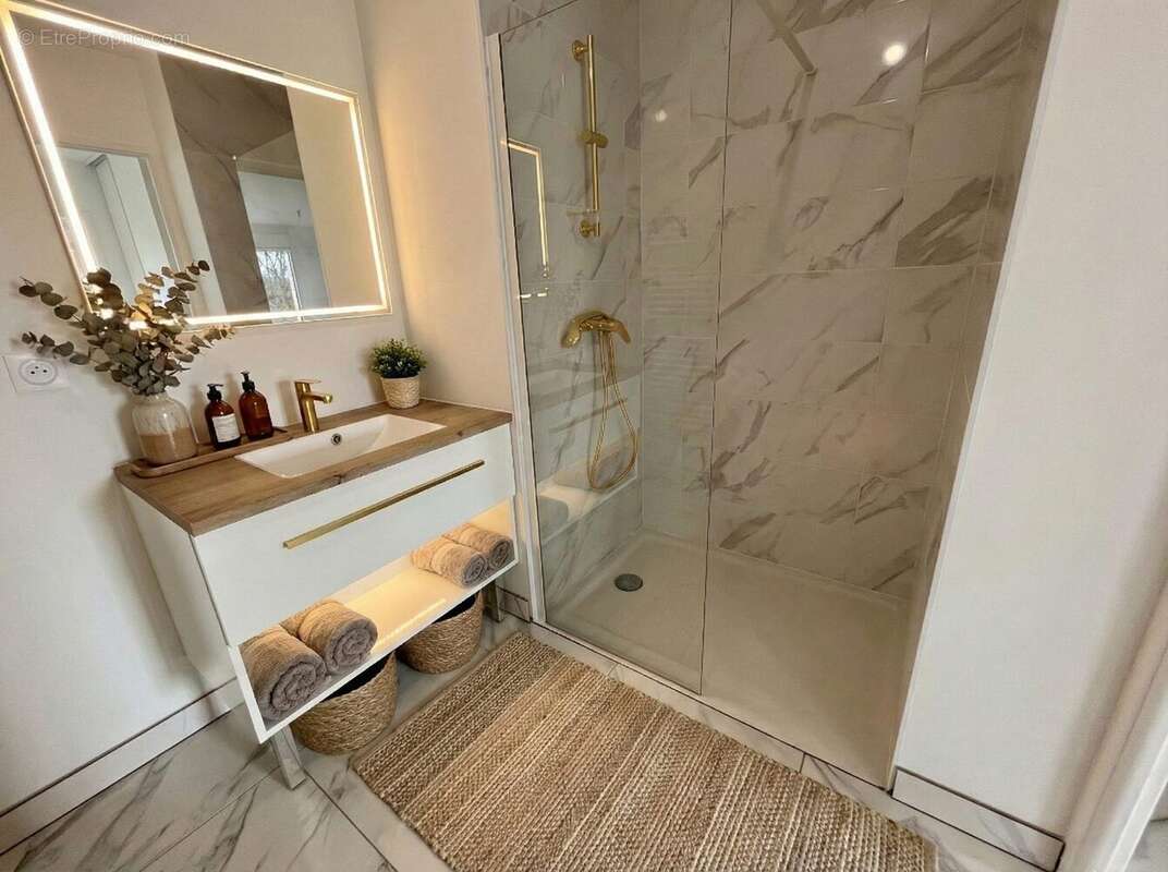 Appartement à PESSAC
