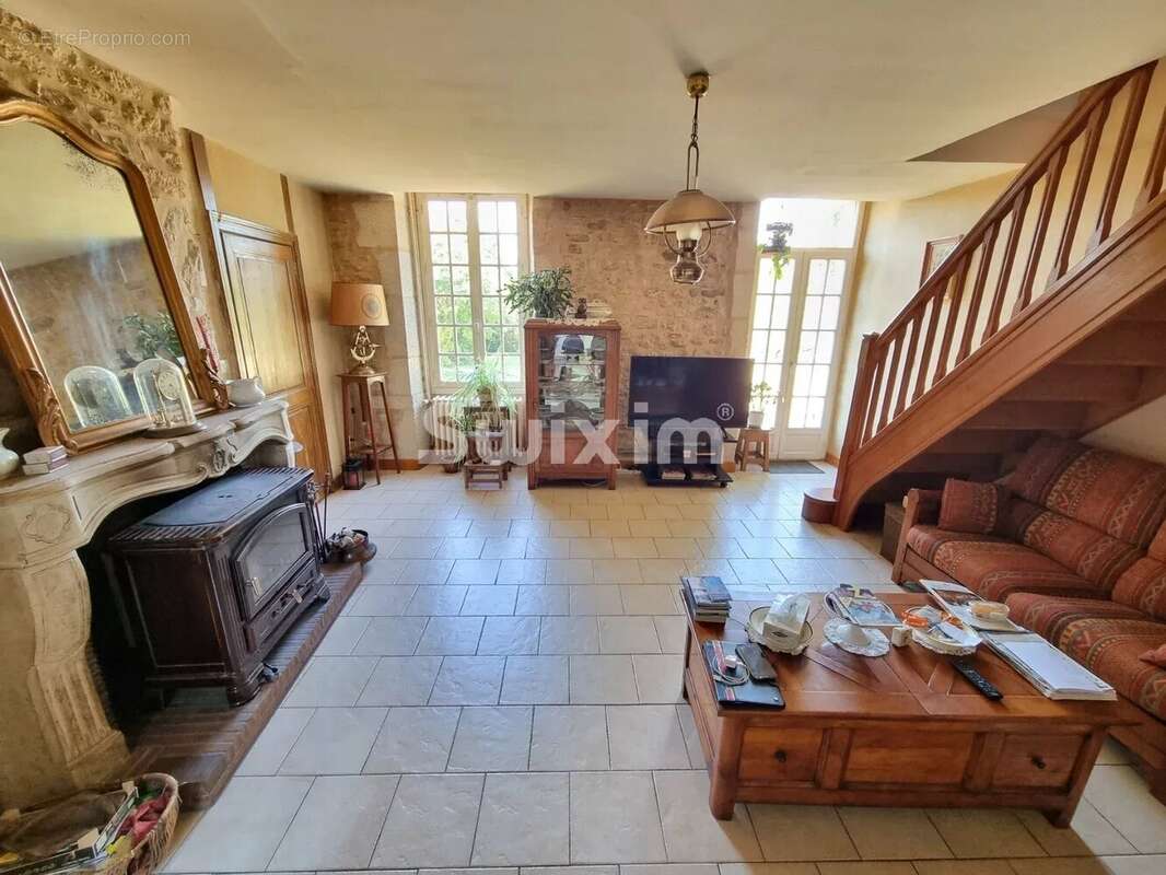Maison à TANNAY