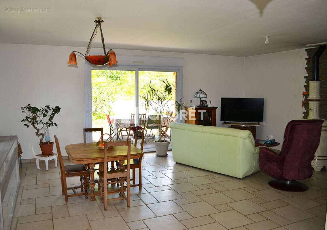 Maison à NEUVES-MAISONS