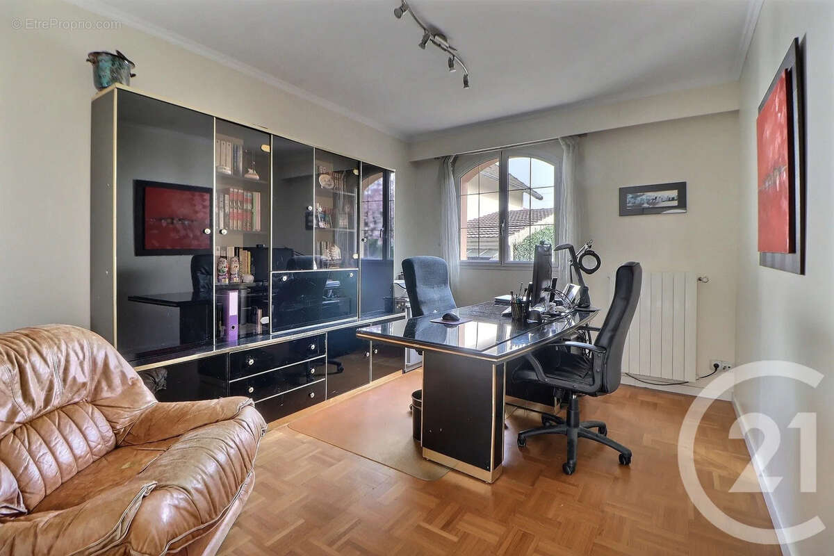 Maison à AULNAY-SOUS-BOIS