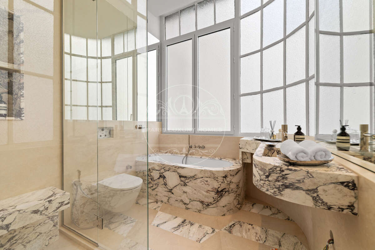 Appartement de prestige à Paris 1er ! - photo 18