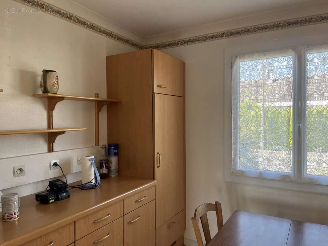 quartier saint Acheul / plain pied / garage + accès terrain - photo 7