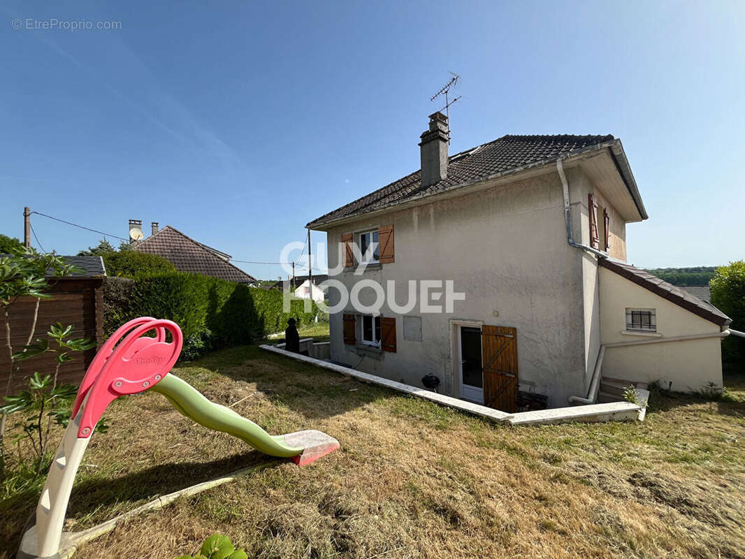 Maison à MILLY-LA-FORET