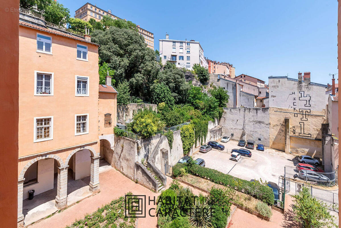 Appartement à LYON-1E