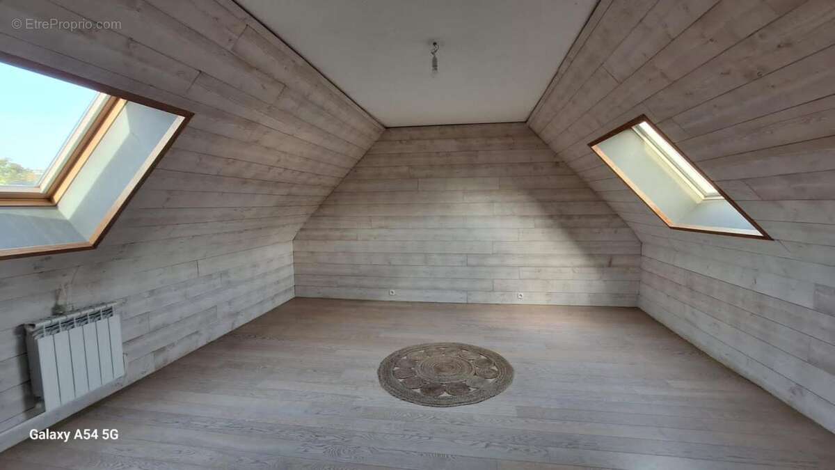 Maison à LA BOISSIERE-ECOLE