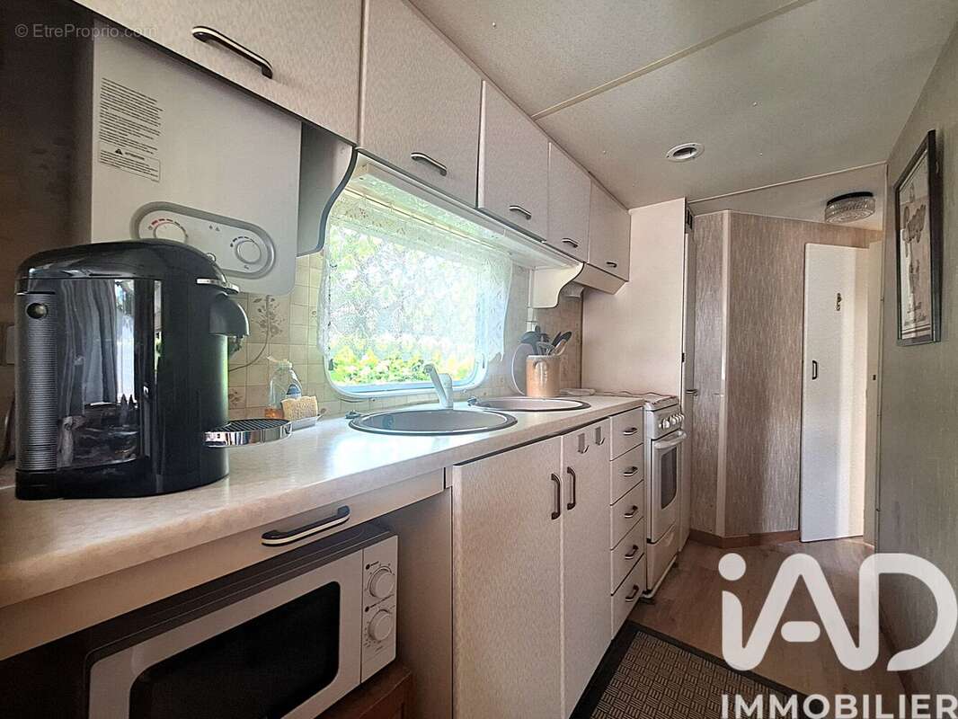 Maison 38 m² à Verdelot  - photo 8