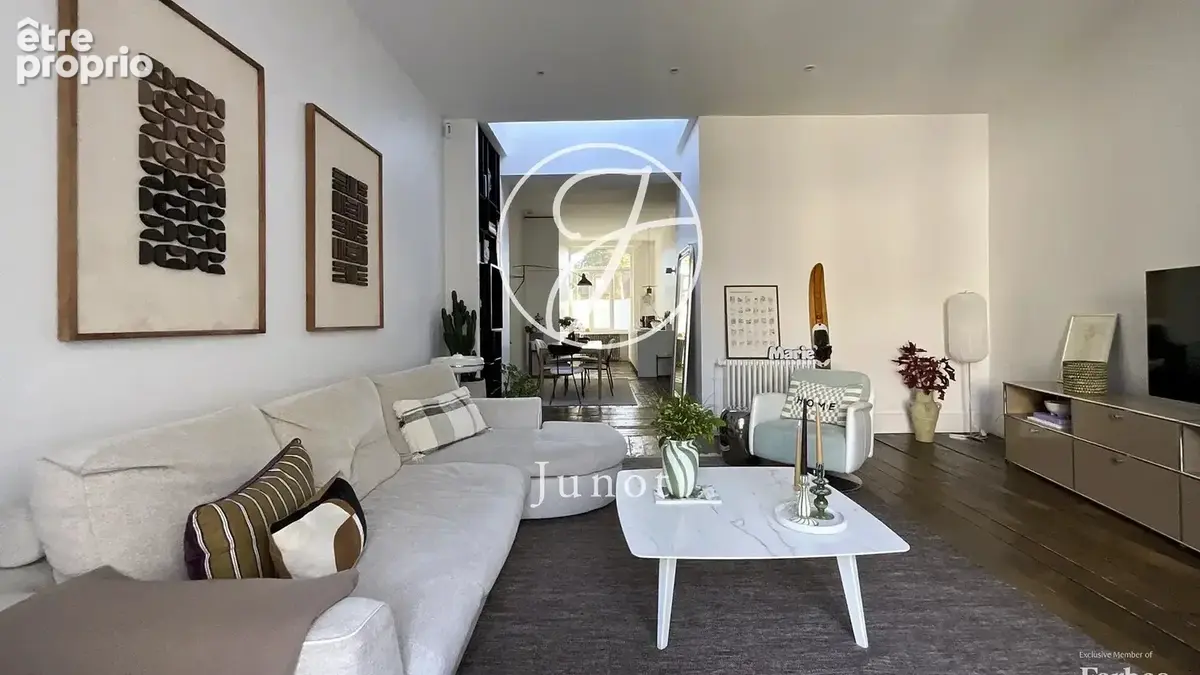 Mouvaux – Maison de maître – 6 pièces – 158m² habitables – 4 chambres – Terrasse – Jardin – Garage - photo 2