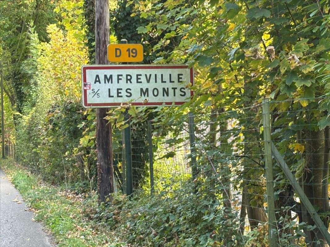 Maison à AMFREVILLE-SOUS-LES-MONTS