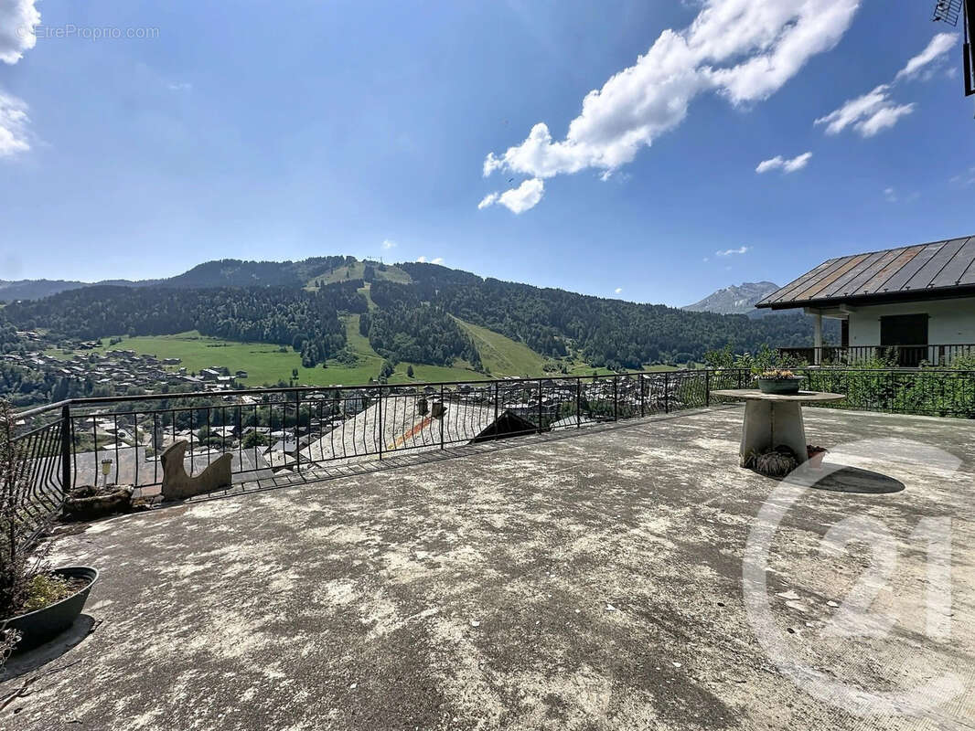 Maison 334 m² à Morzine  - photo 6