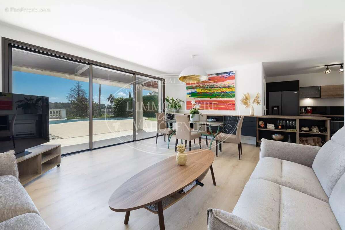 Vente hauts de vaugrenier villa 5 pièces 1 690 000.-€ - photo 3