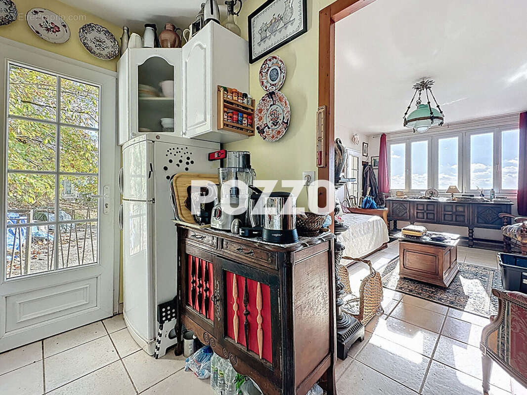 Maison à SAINT-JEAN-LE-THOMAS