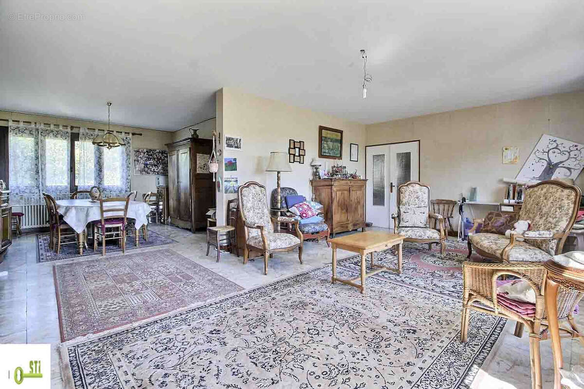 Photo 3 - Maison à SAINT-MAURICE-SUR-AVEYRON