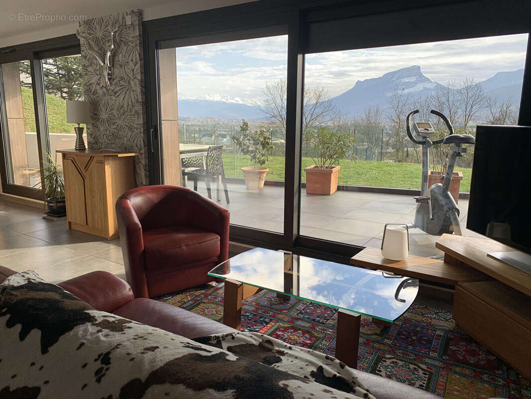 Appartement à SAINT-ALBAN-LEYSSE