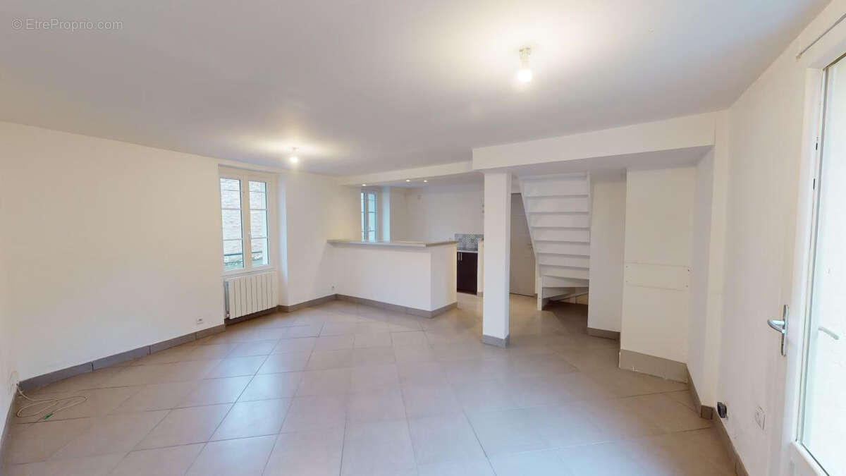 Maison à MANTES-LA-JOLIE