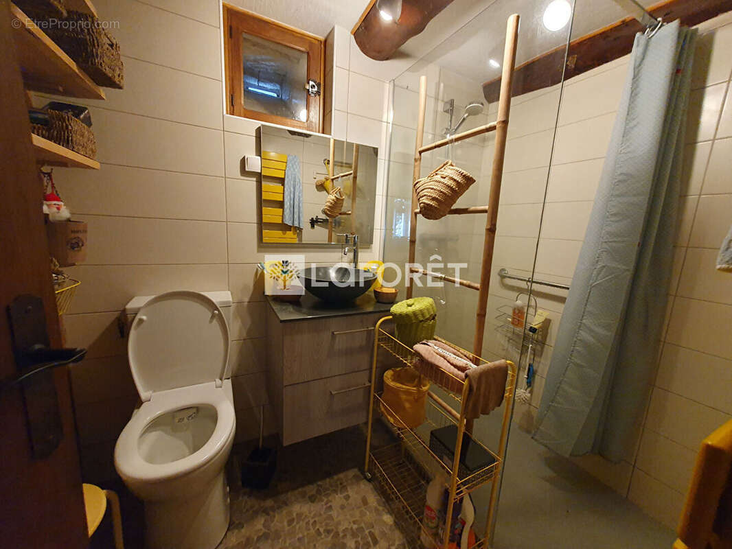 Maison à LAVEISSENET