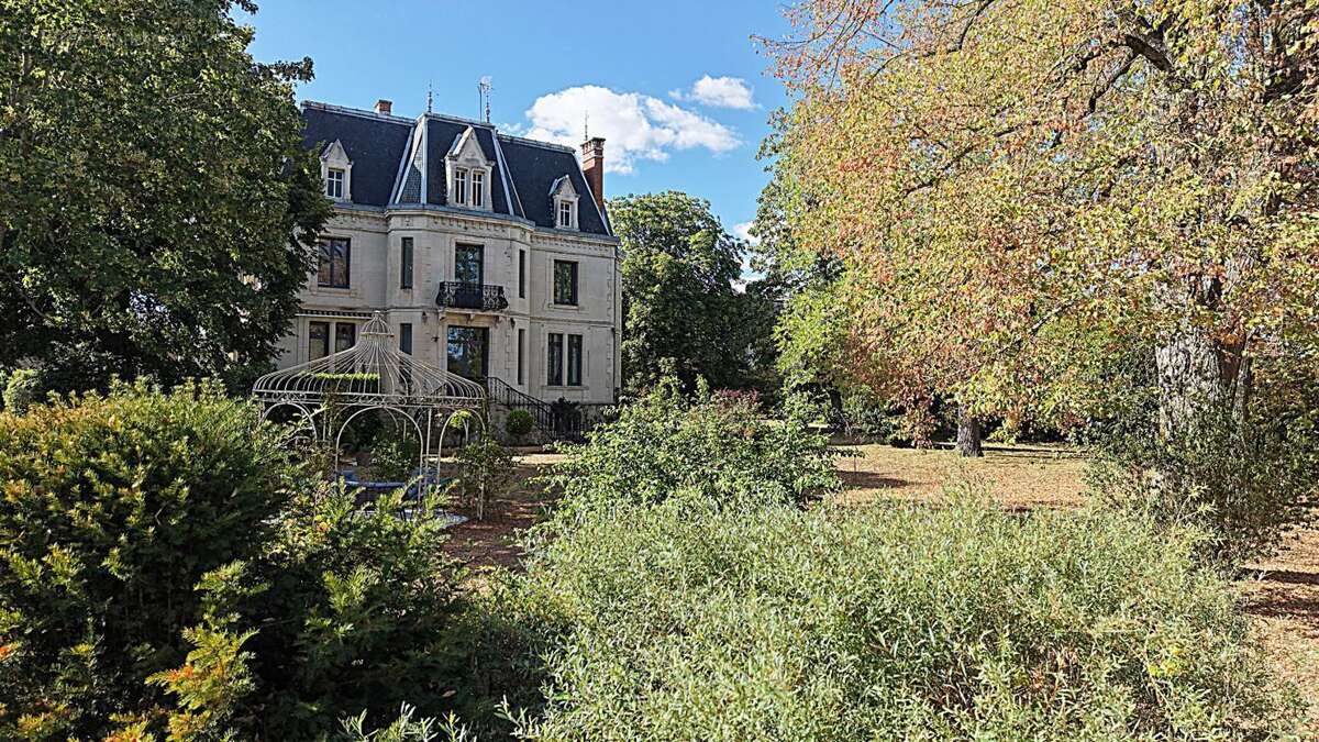 Maison à CULAN