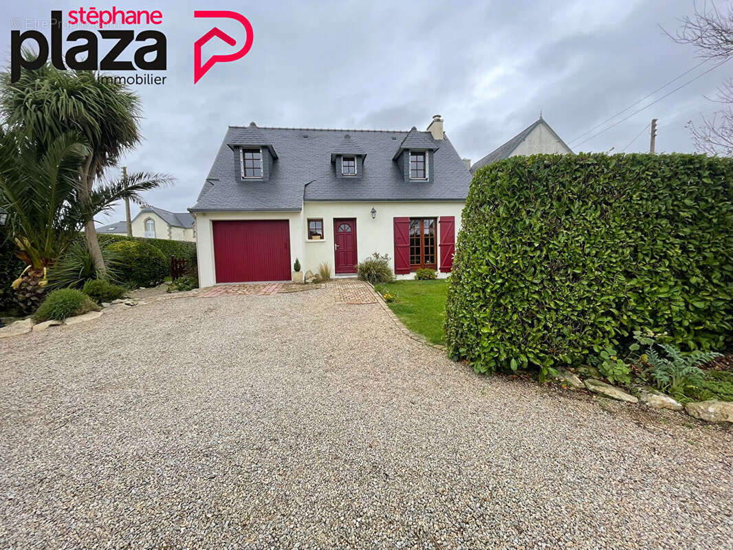 Maison à PLOUHINEC
