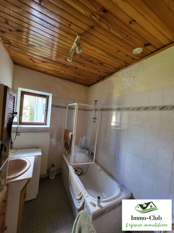 Maison à CHATEAU-CHINON(VILLE)