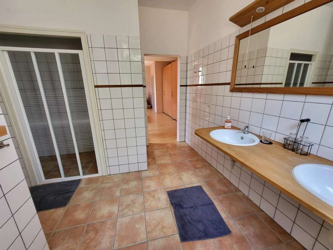 Maison à LE PECHEREAU