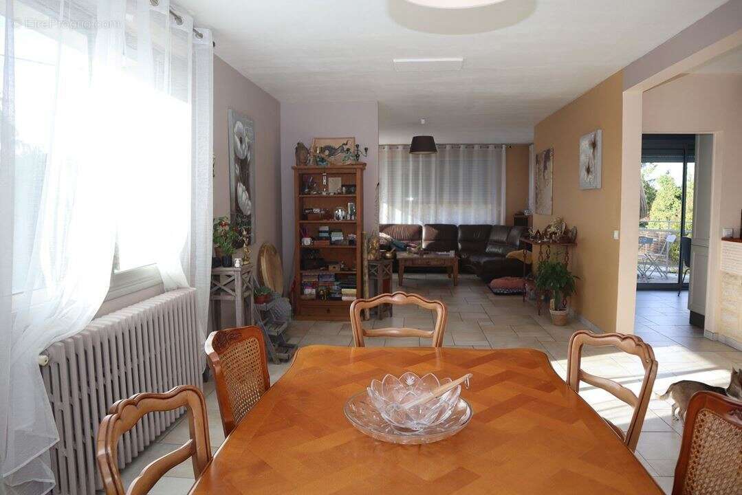 Maison à VILLEMANDEUR