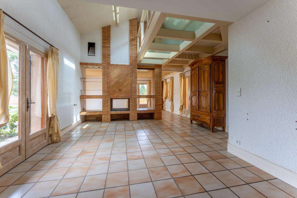 Maison à SAINT-MEDARD-EN-JALLES