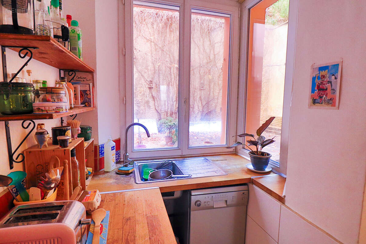 Appartement à MARSEILLE-7E
