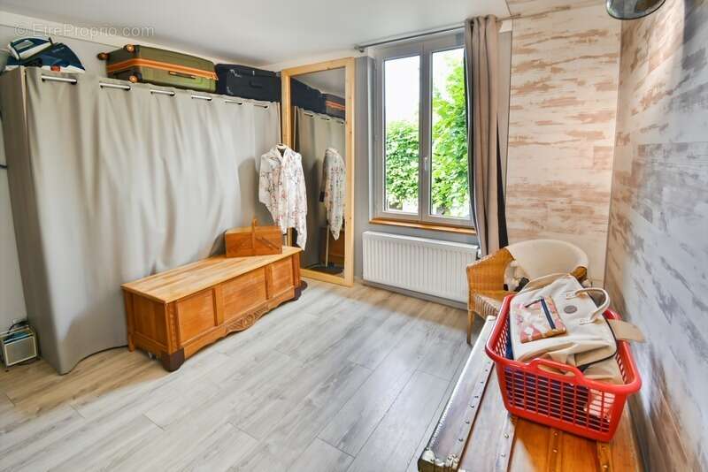 Commerce à BOUTIGNY-SUR-ESSONNE