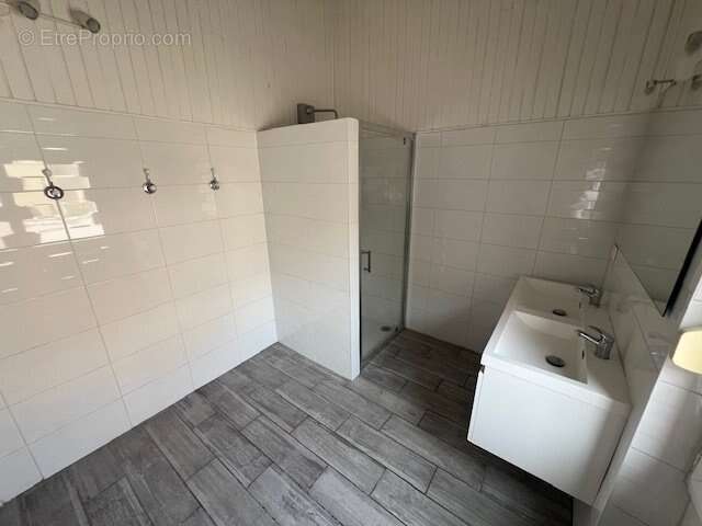 Maison à ROCHE-LA-MOLIERE