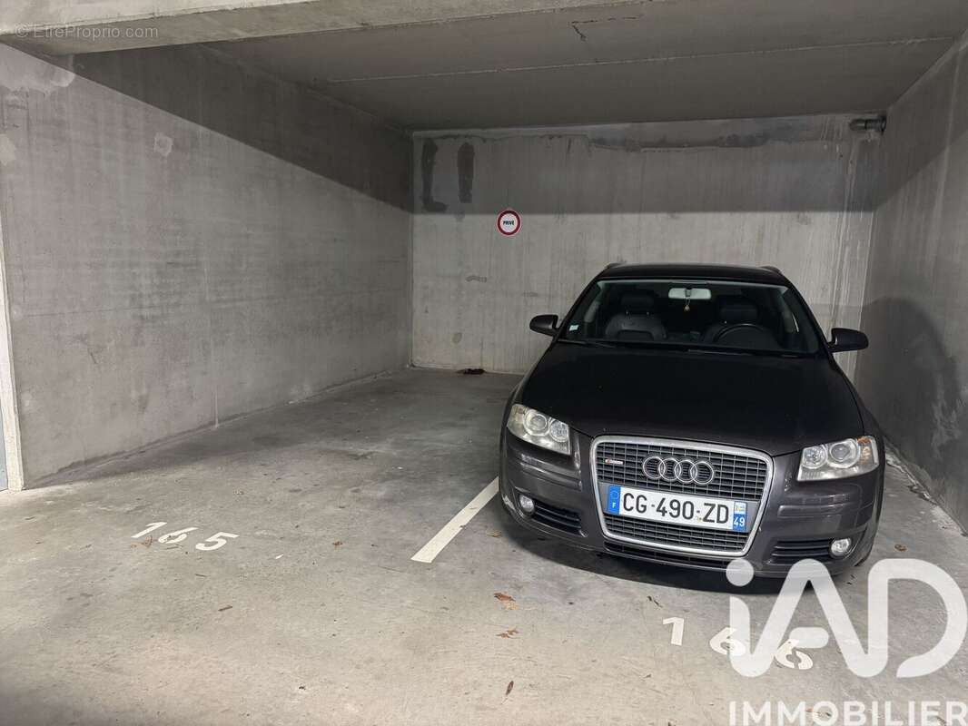Photo 6 - Parking à REZE