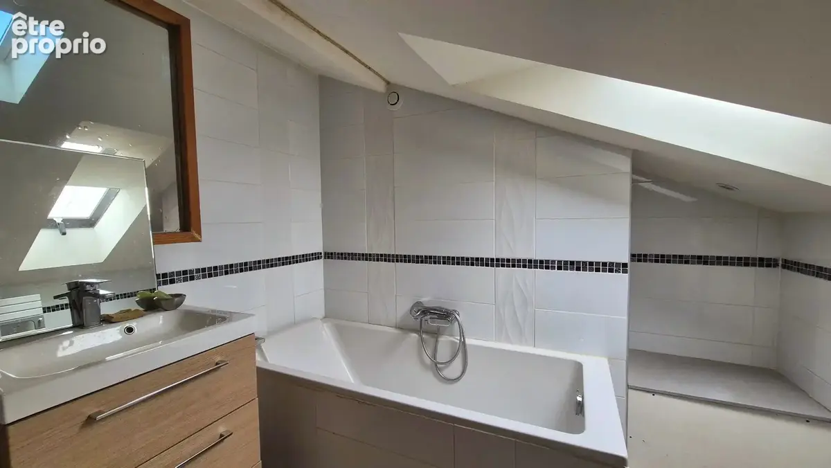 NAY, A VENDRE, Appartement T3 de 49,61 m² carrez - photo 4