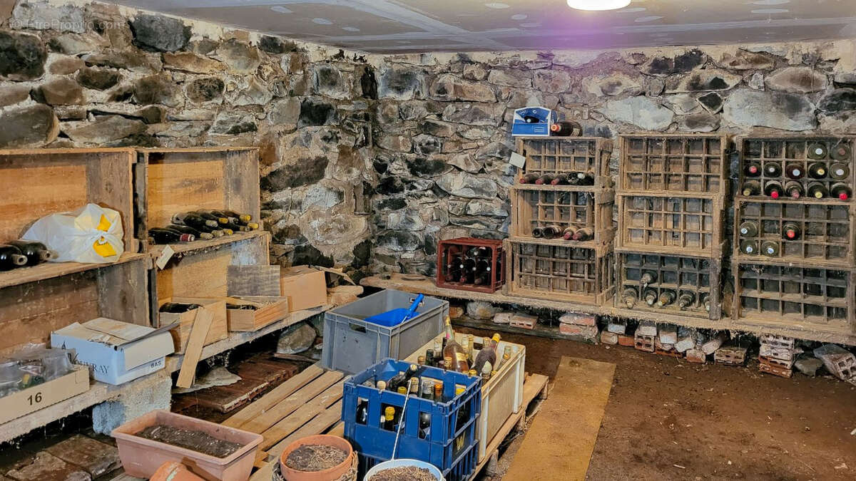 Maison à SAINT-BONNET-DE-SALERS