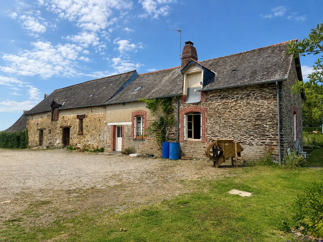 Maison à JANZE