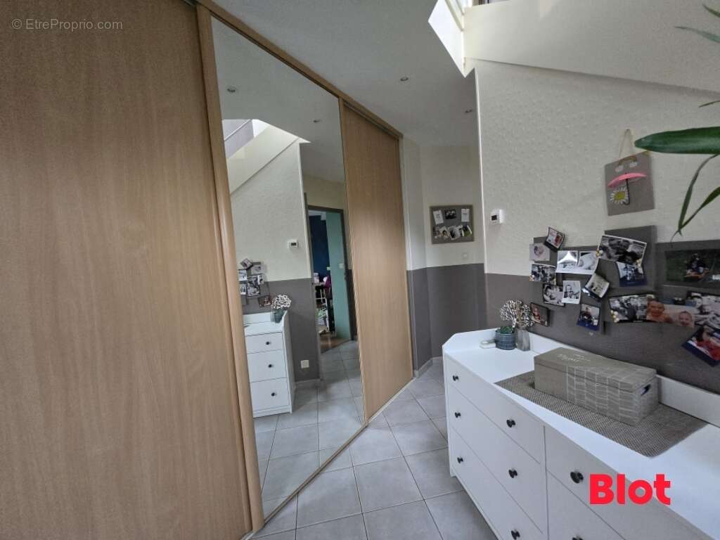 Maison à SAINT-BRICE-EN-COGLES