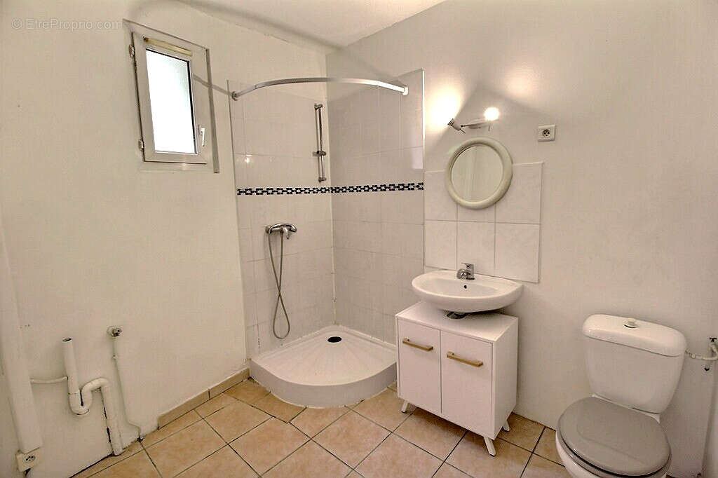 Appartement à AUBIGNAN