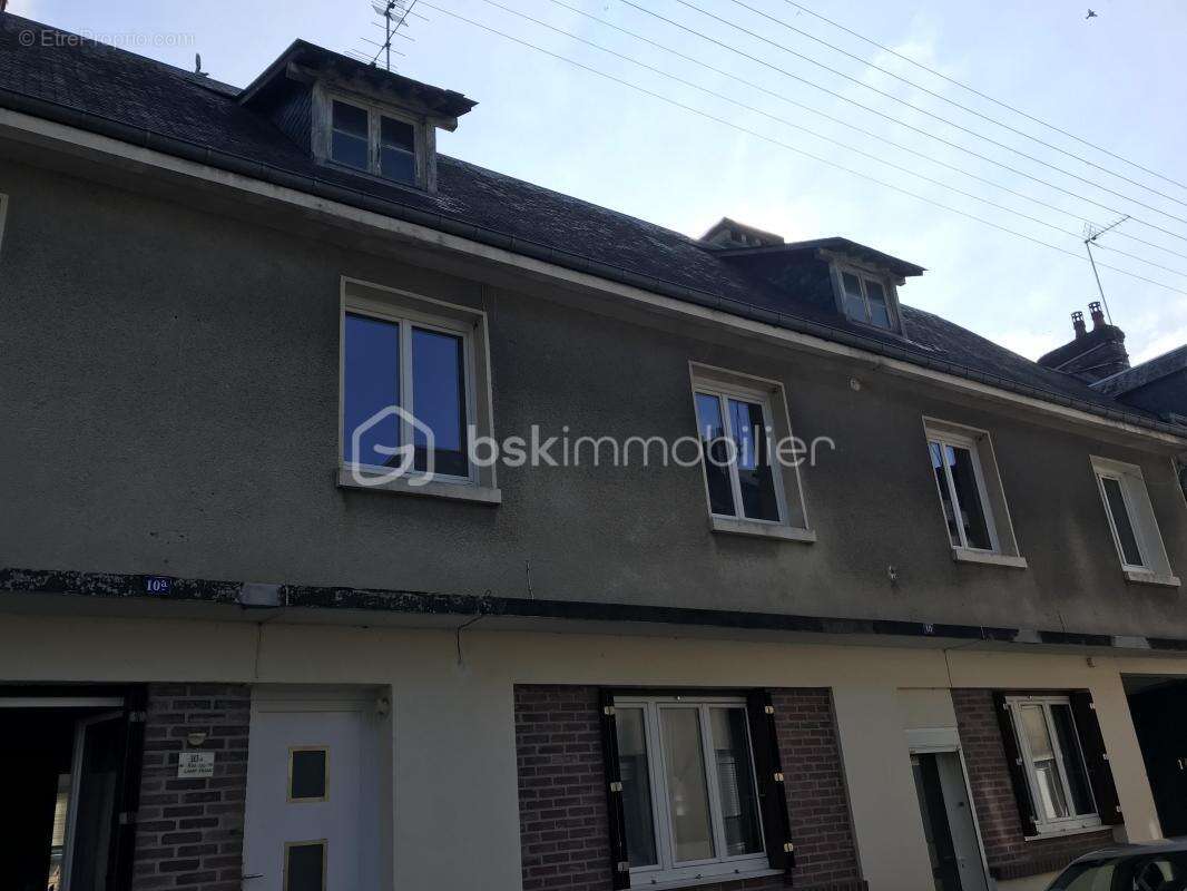 Appartement avec fort potentiel, garage, parking – Lisieux - photo 7