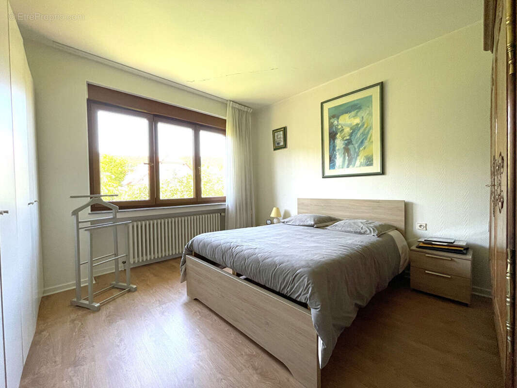 Maison individuelle de 9 pièces sur 220 m2 à Ancy Dornot - photo 7