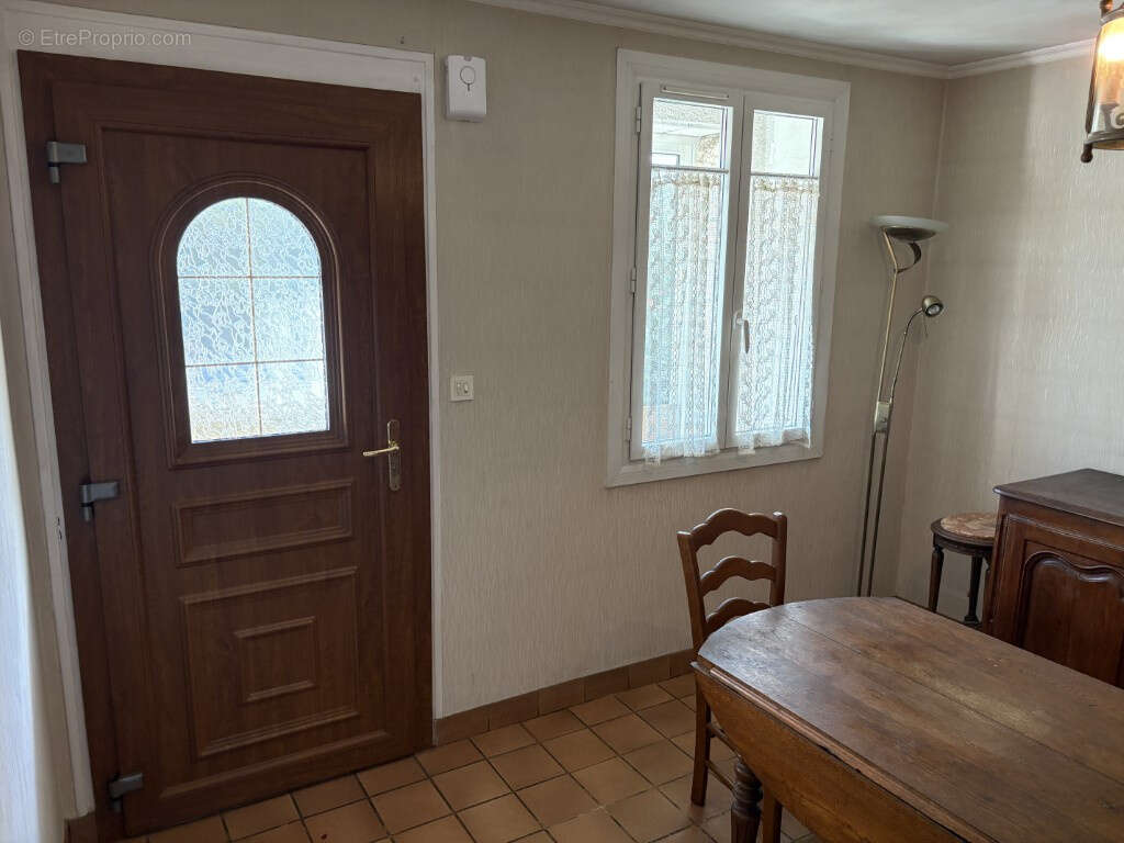 Maison à ARNAC-POMPADOUR