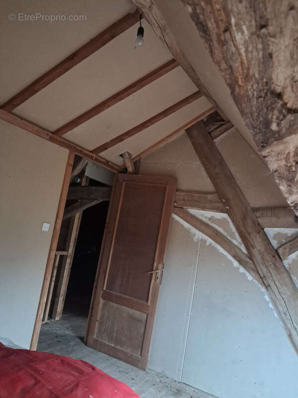 Maison à BENAYES