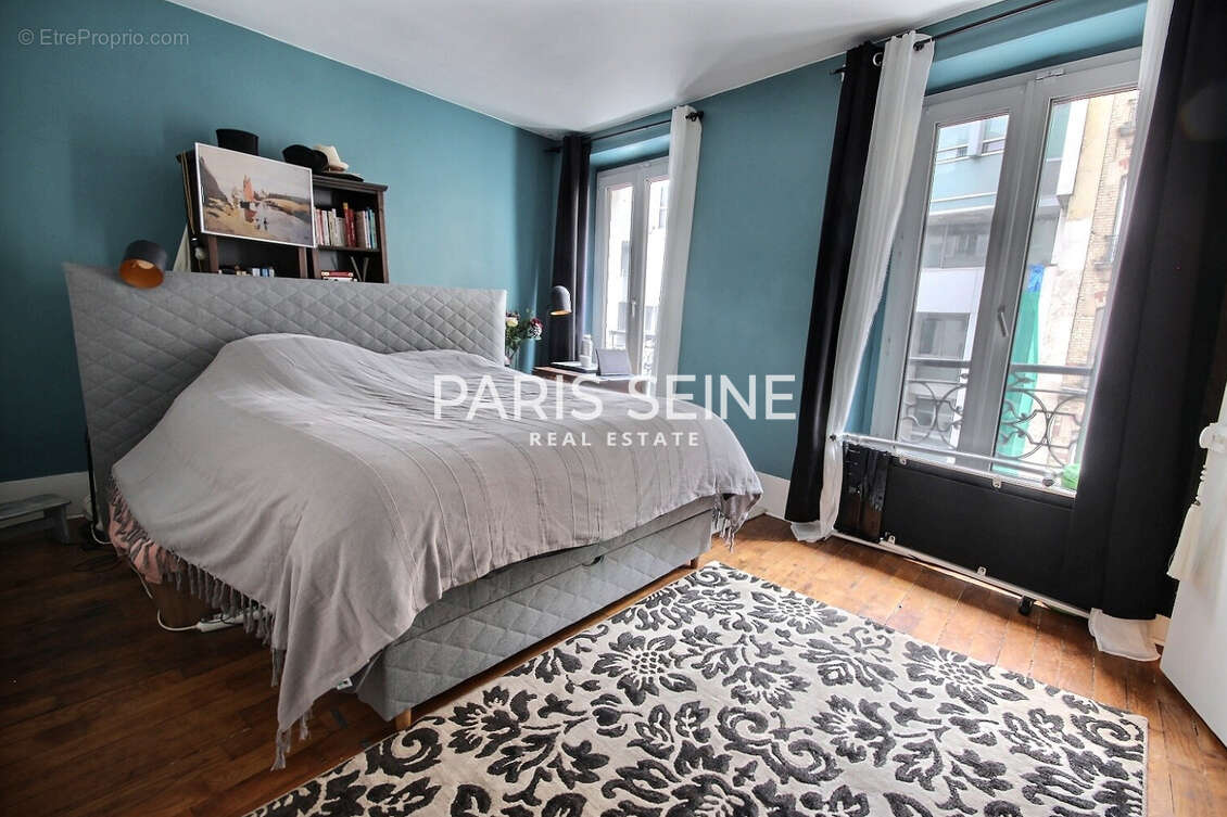 Appartement à PARIS-11E