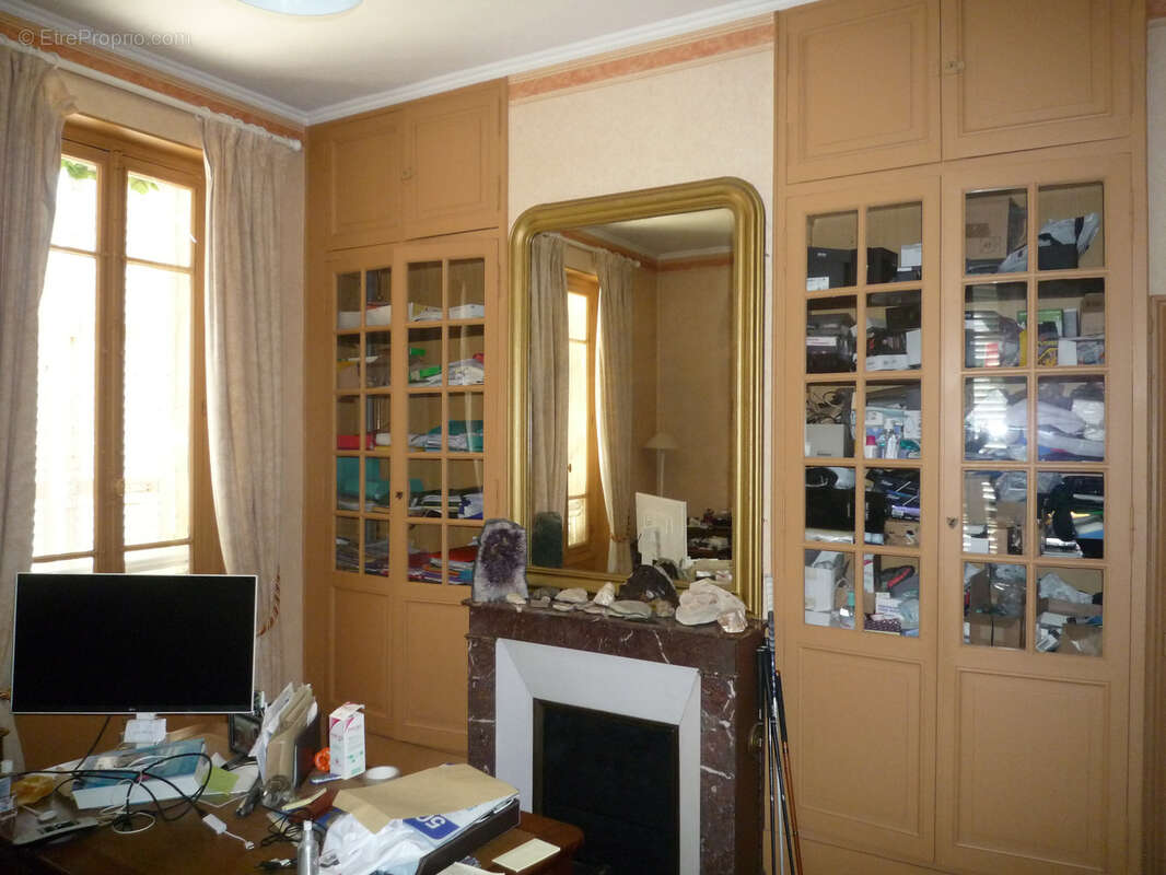 CHATEAU THIERRY  à vendre belle maison bourgeoise de 254 m2 dans un parc clos de 1372 m2 - photo 17