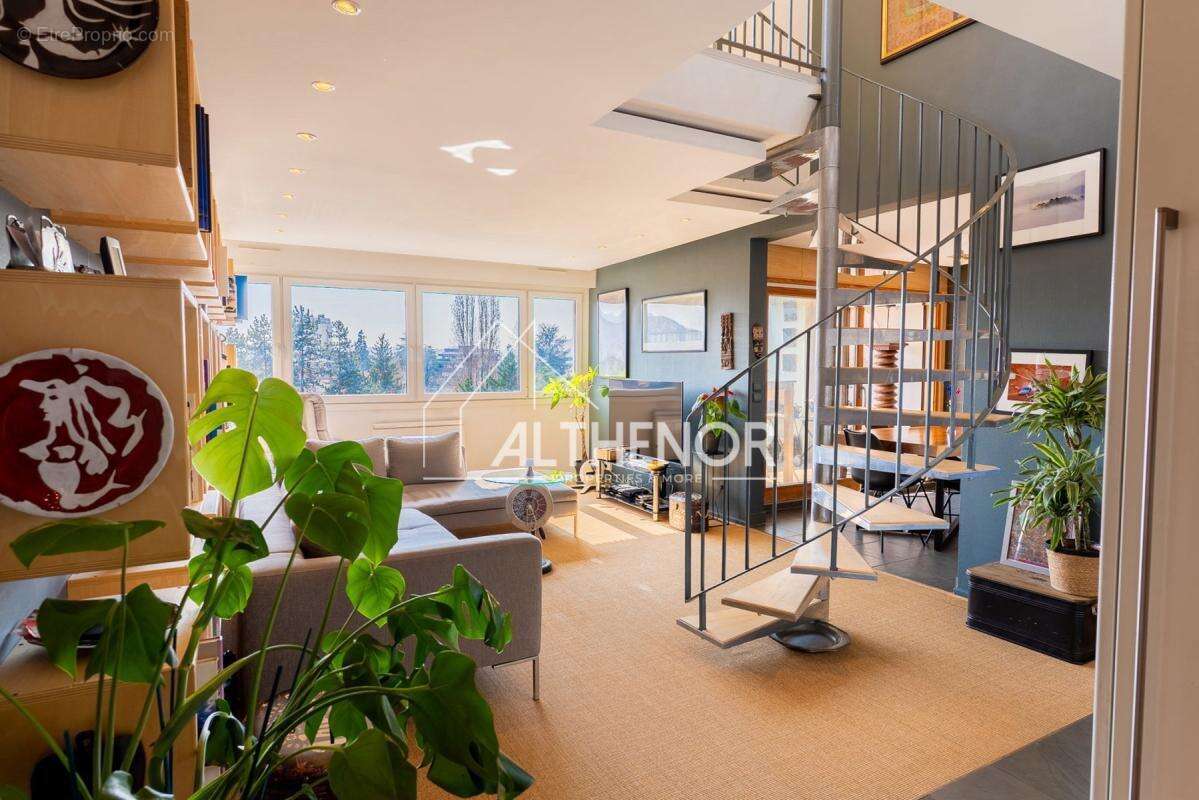 Appartement à ANNECY-LE-VIEUX